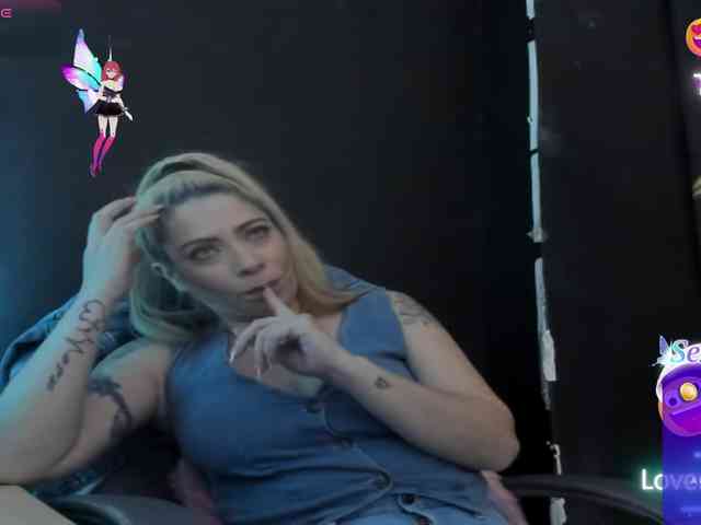 viktoria-davis webcam