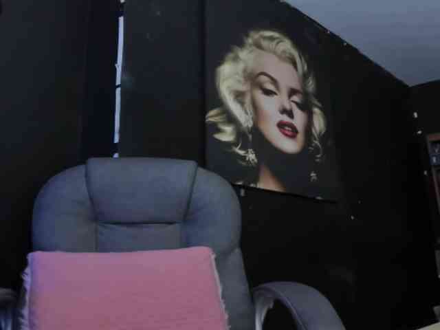 viktoria-davis webcam