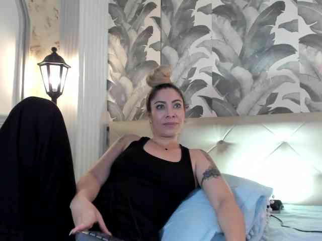 viktoria-davis webcam