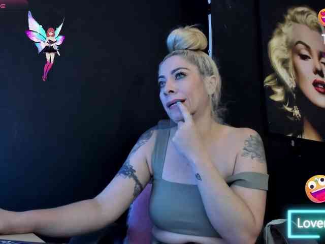 viktoria-davis webcam
