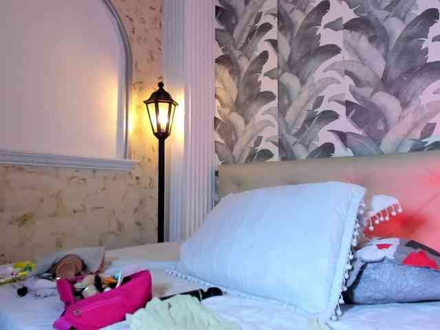 viktoria-davis webcam