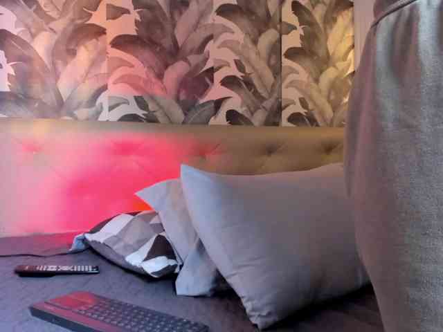 viktoria-davis webcam