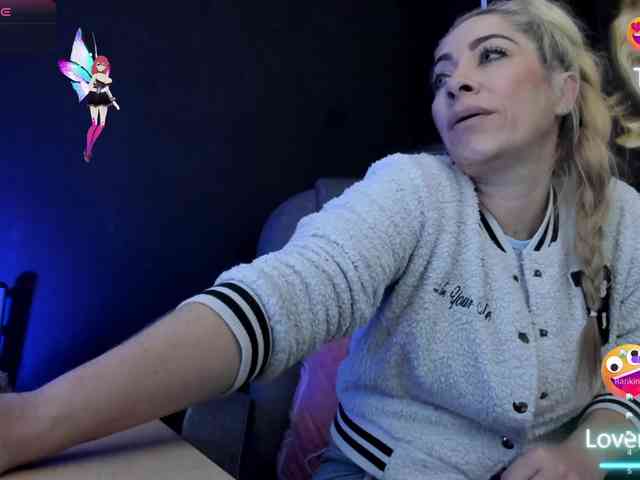 viktoria-davis webcam
