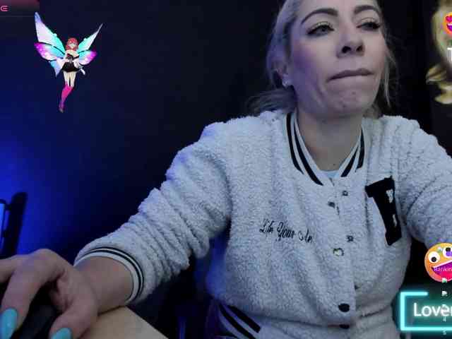viktoria-davis webcam