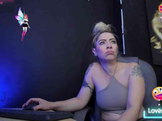 viktoria-davis webcam
