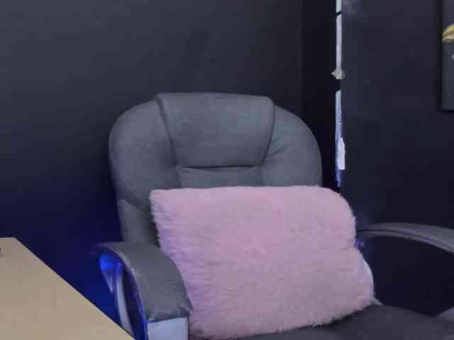 viktoria-davis webcam