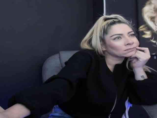 viktoria-davis webcam