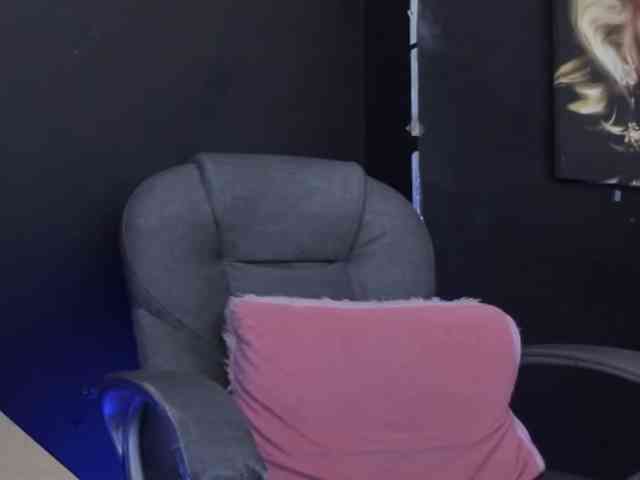 viktoria-davis webcam