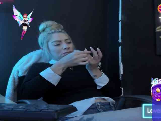 viktoria-davis webcam