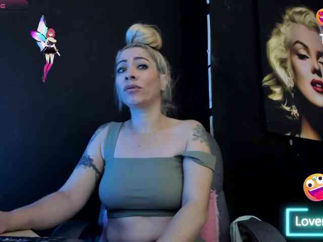 viktoria-davis webcam