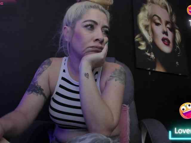 viktoria-davis webcam