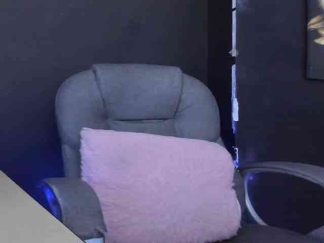 viktoria-davis webcam