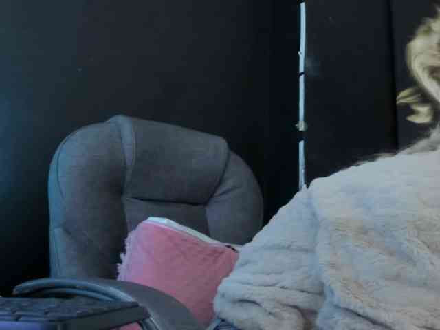 viktoria-davis webcam