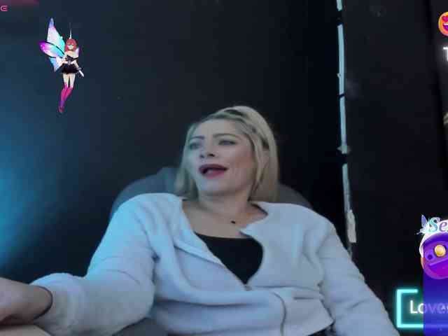 viktoria-davis webcam