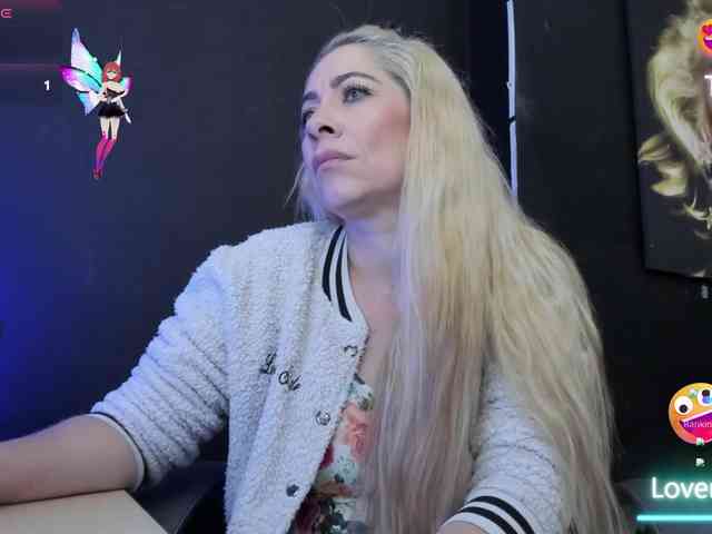 viktoria-davis webcam