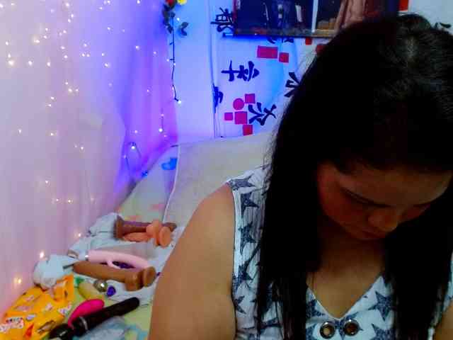 roouselatina1 webcam