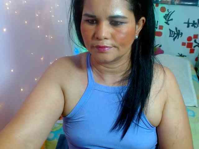 roouselatina1 webcam