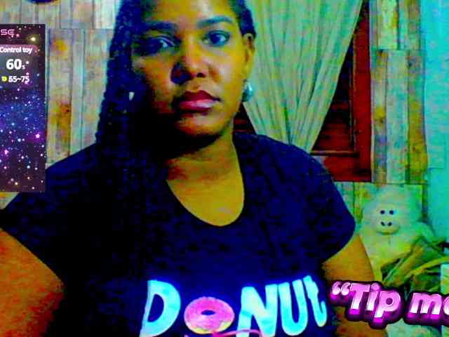 sarahdiazq Live Webcam on BongaCams