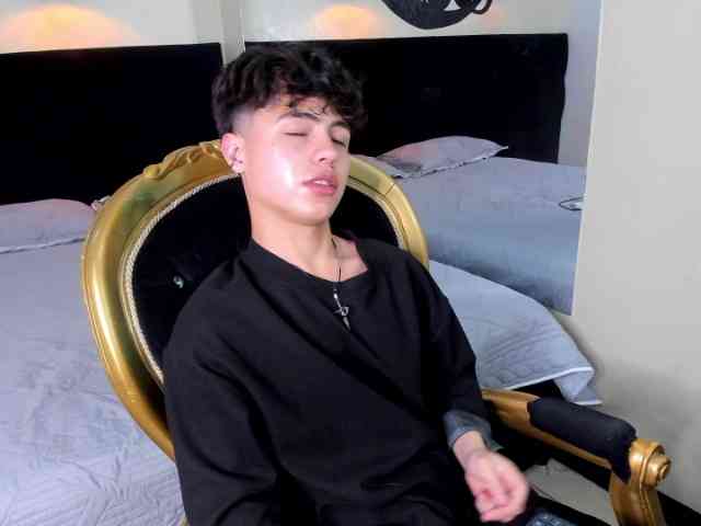 CollinStone CollinStone