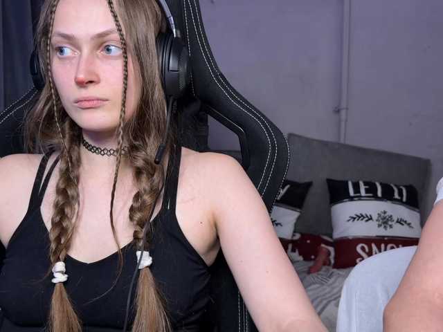 DvaBomja's BongaCams show and profile