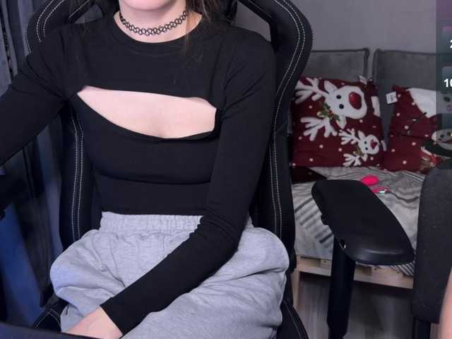 Preview of cutemilana_sexwife