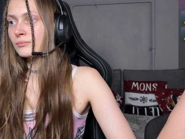 Preview of cutemilana_sexwife