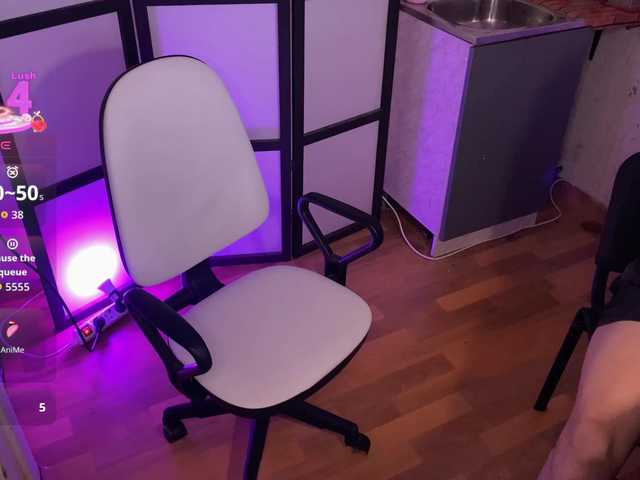 DvaBomja from BongaCams