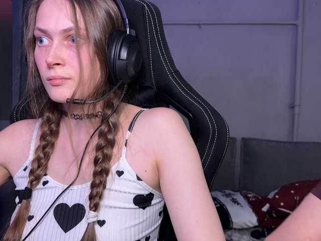 Preview of cutemilana_sexwife