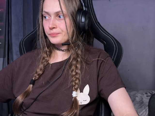 DvaBomja's BongaCams show and profile