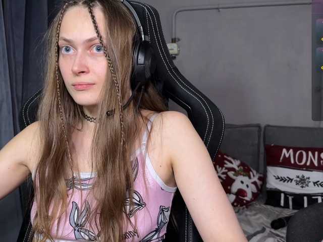 Preview of cutemilana_sexwife