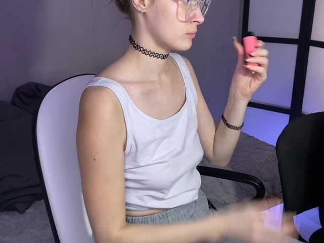 Sex chat gratuit in direct cu DvaBomja pe BongaCams