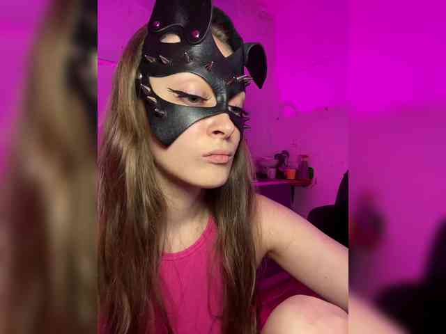 cutemilana_sw webcam