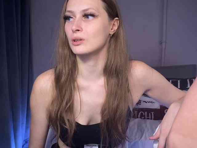 cutemilana_sw webcam