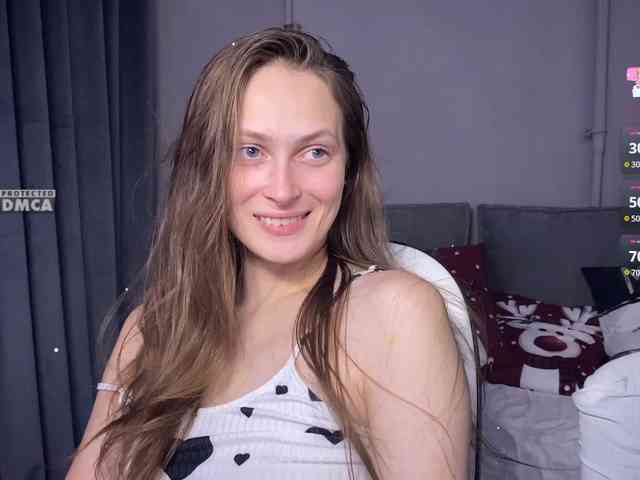cutemilana_sw webcam