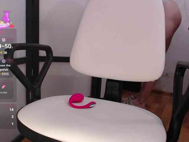 milana_sexwife webcam