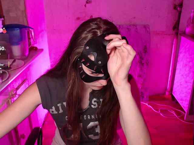 cutemilana_sw webcam