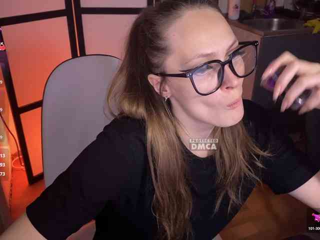 cutemilana_sw webcam