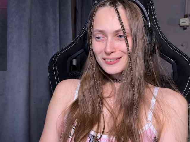 cutemilana_sexwife webcam