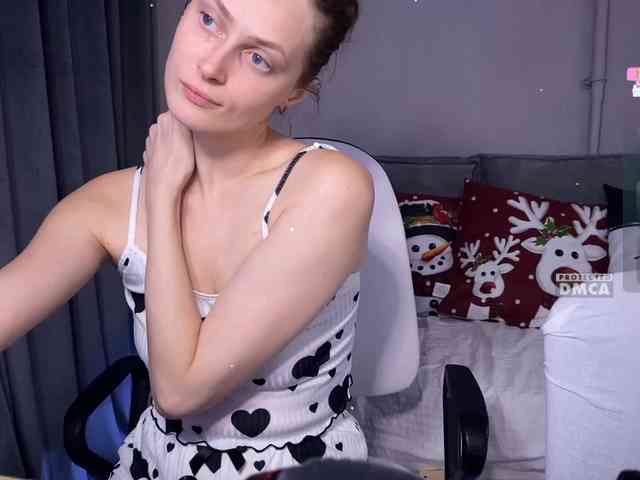cutemilana_sw webcam