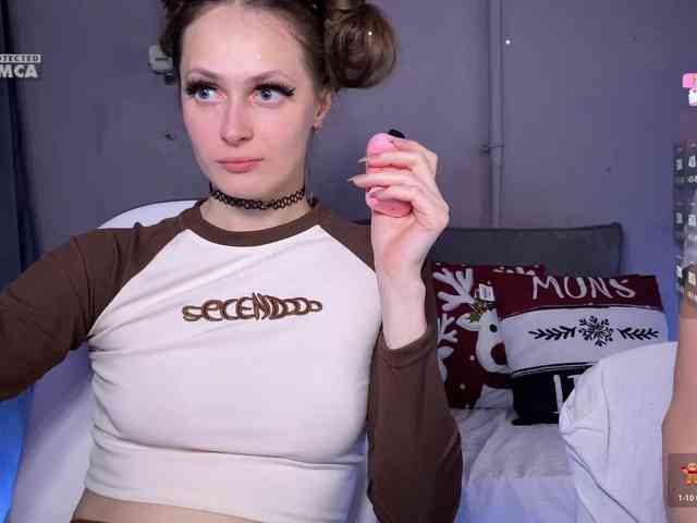 cutemilana_sw webcam