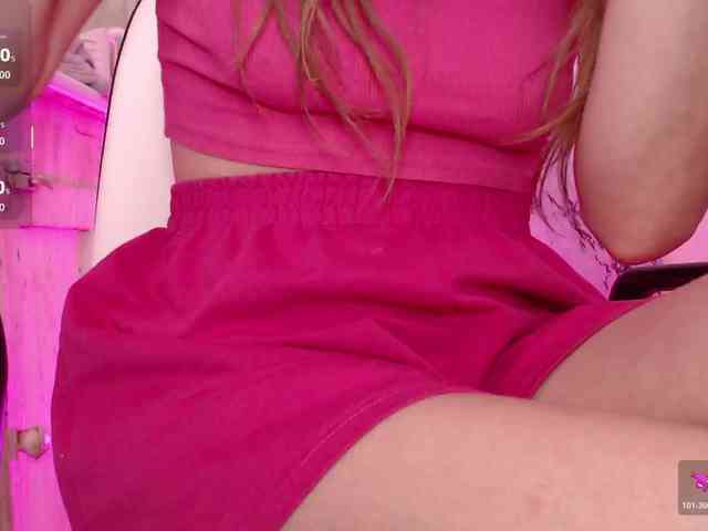 cutemilana_sw webcam