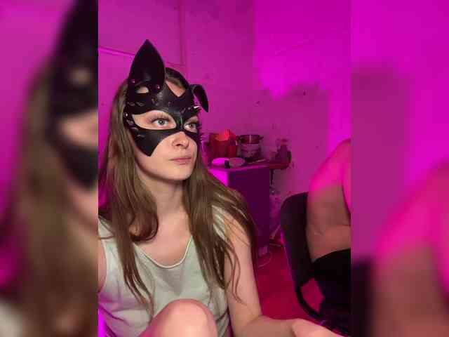 cutemilana_sw webcam