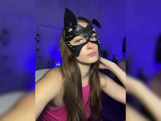cutemilana_sw webcam