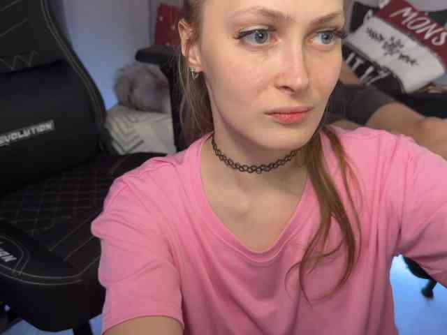 cutemilana_sexwife webcam