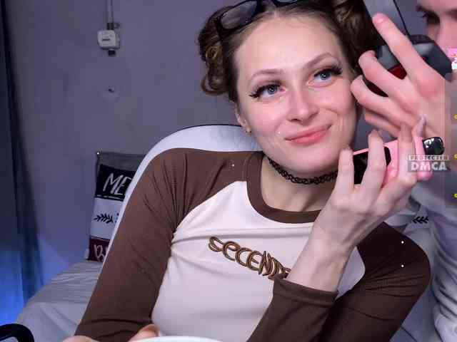 cutemilana_sw webcam