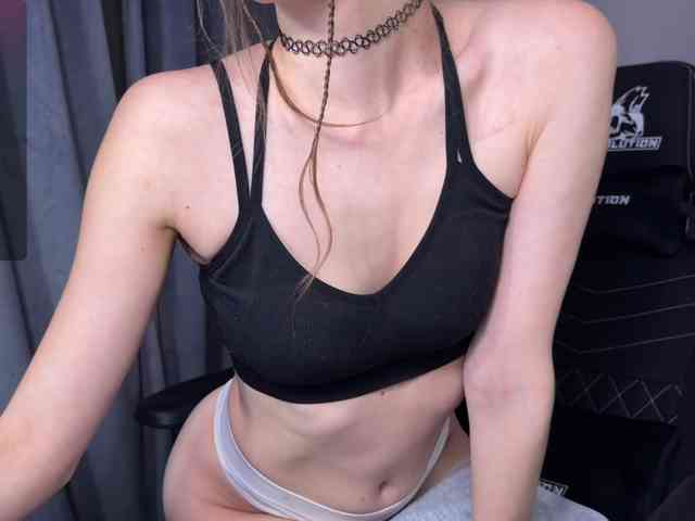 cutemilana_sexwife webcam