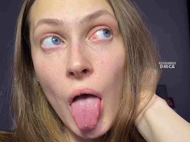 cutemilana_sw webcam