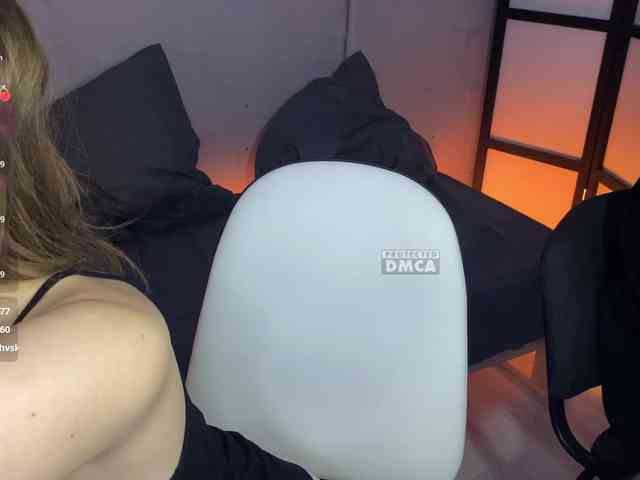 cutemilana_sw webcam