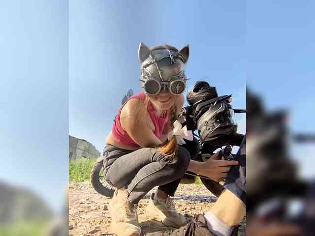 milana_sexwife webcam