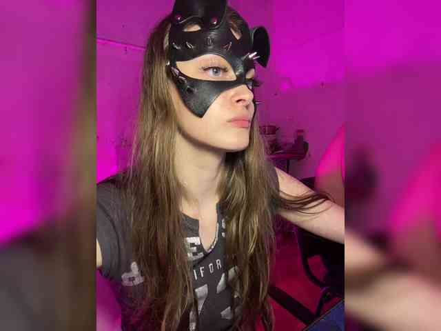 cutemilana_sw webcam